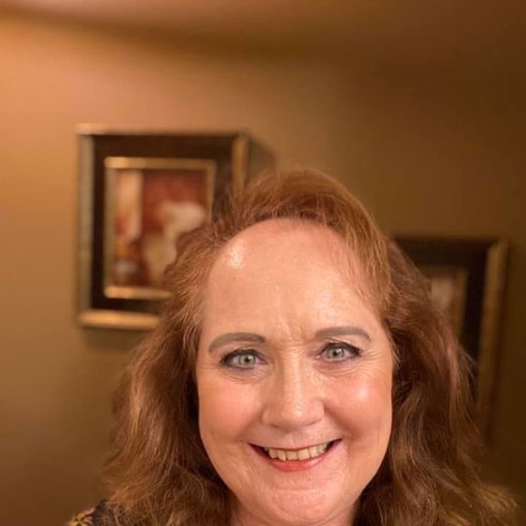 Meet your Posher, Sharon - Picture 1 of 1